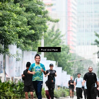 Runner Photo 8607076