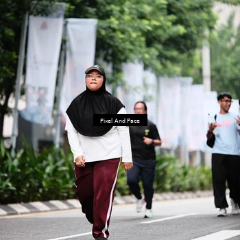 Runner Photo 8607104