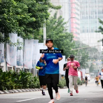 Runner Photo 8607170