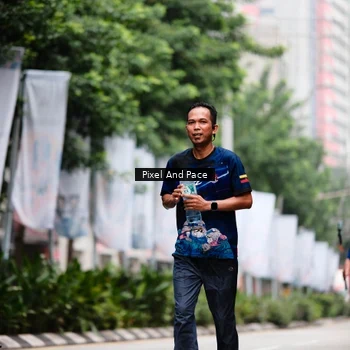 Runner Photo 8607203