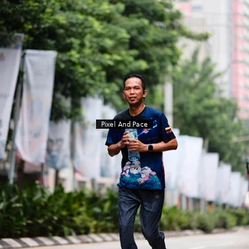 Runner Photo 8607206