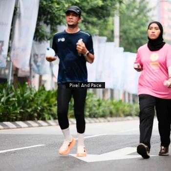 Runner Photo 8607222