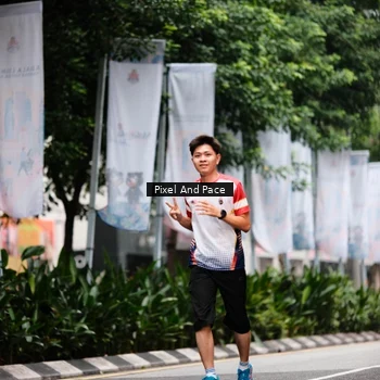 Runner Photo 8607245