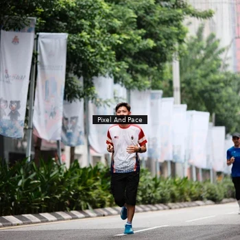 Runner Photo 8607246