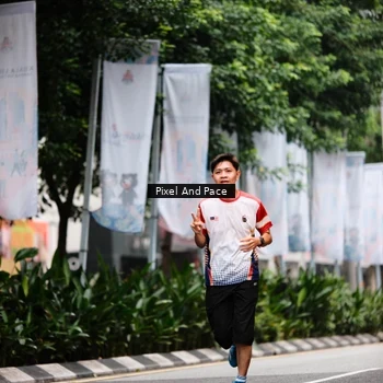 Runner Photo 8607247