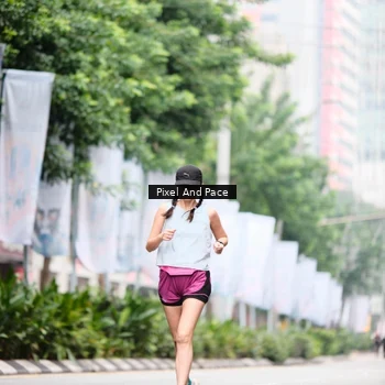 Runner Photo 8607254