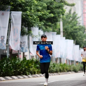 Runner Photo 8607255