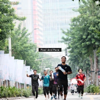 Runner Photo 8607260