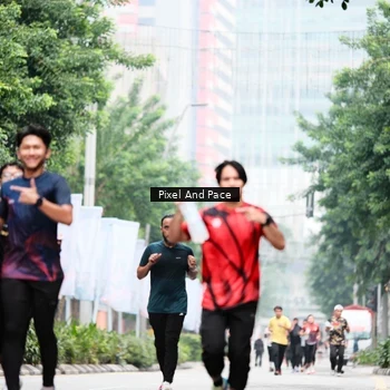 Runner Photo 8607273