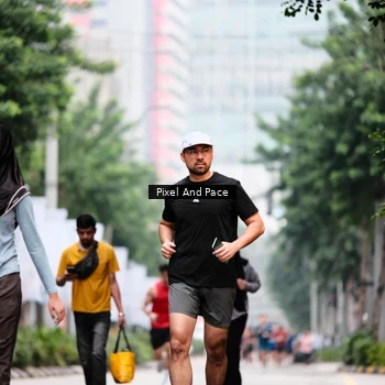 Runner Photo 8607281