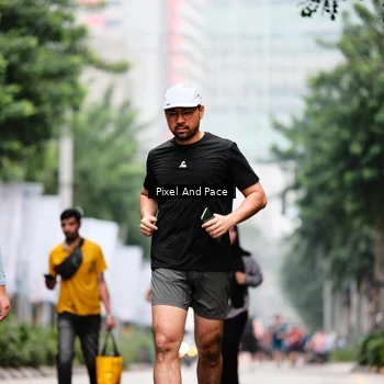 Runner Photo 8607284