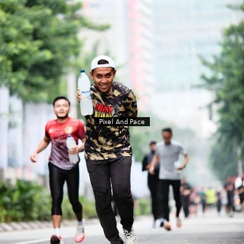 Runner Photo 8607296