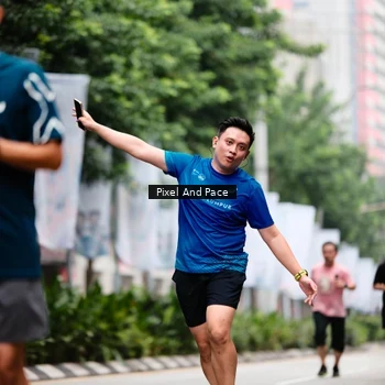 Runner Photo 8607337