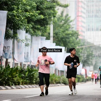 Runner Photo 8607345