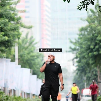 Runner Photo 8607383