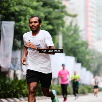 Runner Photo 8607419