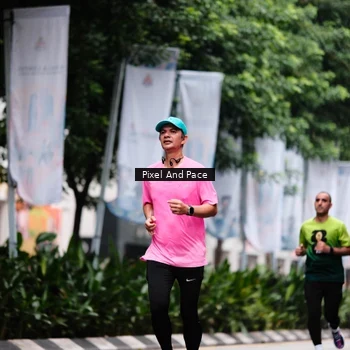 Runner Photo 8607426