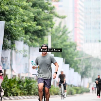 Runner Photo 8607480