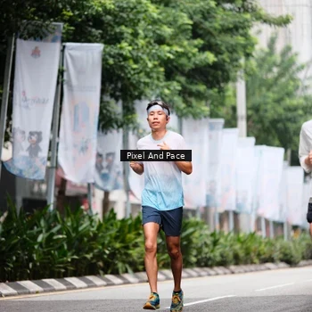 Runner Photo 8607540