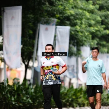 Runner Photo 8607563