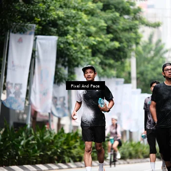 Runner Photo 8607602