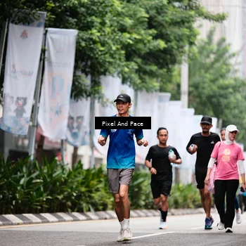 Runner Photo 8607653