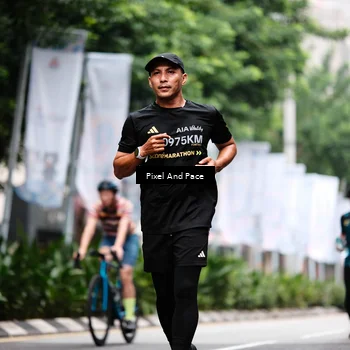 Runner Photo 8607656