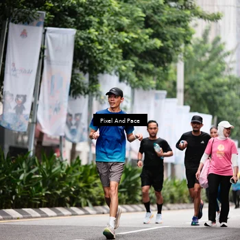 Runner Photo 8607660