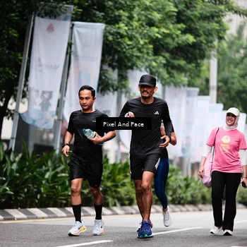 Runner Photo 8607670