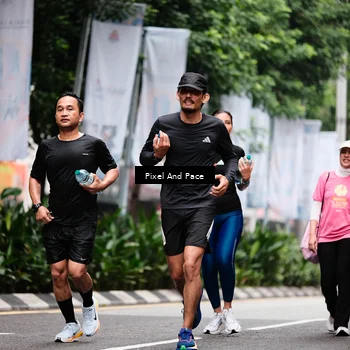 Runner Photo 8607677