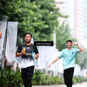 Runner Photo 8607682