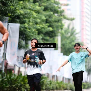 Runner Photo 8607683