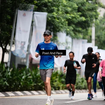 Runner Photo 8607689