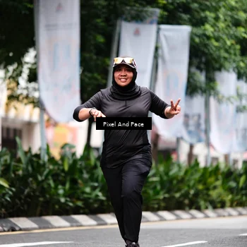 Runner Photo 8607754