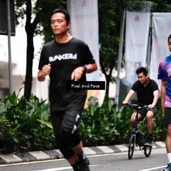 Runner Photo 8607772