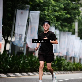 Runner Photo 8607878