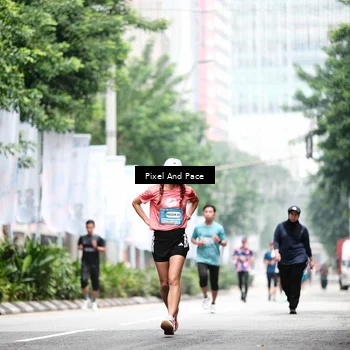 Runner Photo 8607879