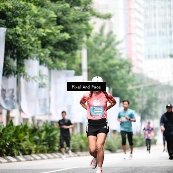 Runner Photo 8607883