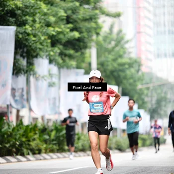 Runner Photo 8607899