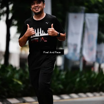 Runner Photo 8607900