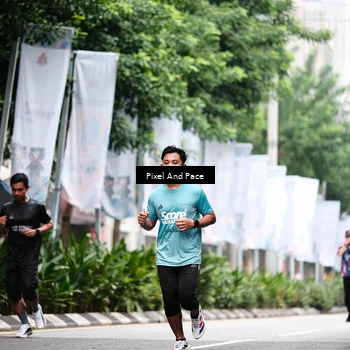 Runner Photo 8607904