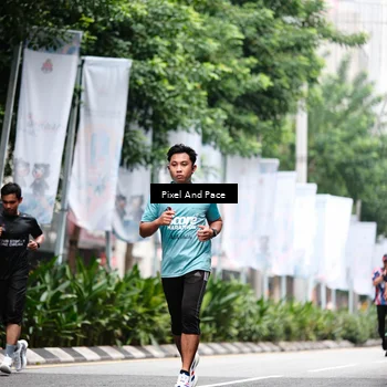 Runner Photo 8607905