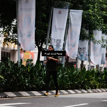 Runner Photo 8607911