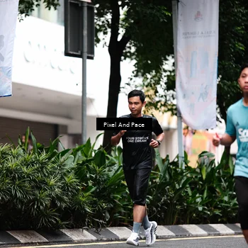 Runner Photo 8607913