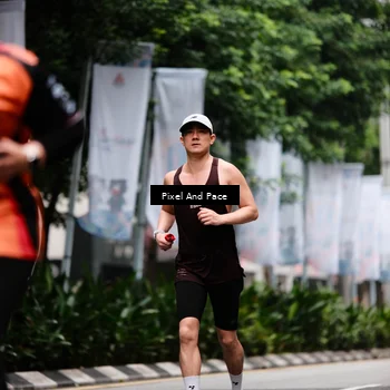 Runner Photo 8607981