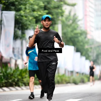 Runner Photo 8607982