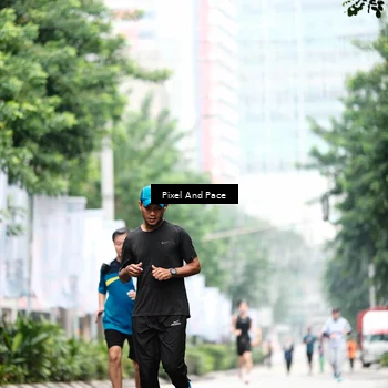 Runner Photo 8607989