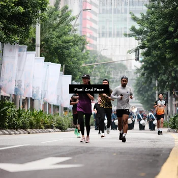 Runner Photo 8607995