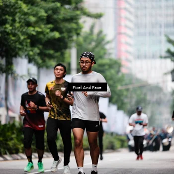 Runner Photo 8608018