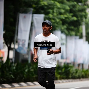 Runner Photo 8608030